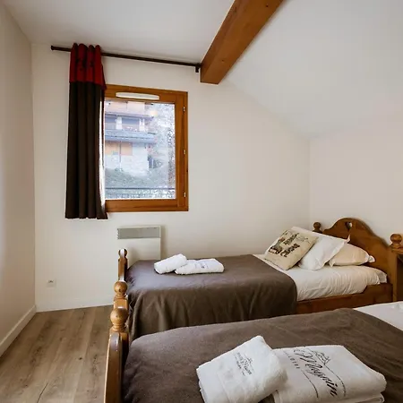 Apartment Duplex 5 Pieces, 10 Pers, Balcon, Pres Telecabine, Animaux Admis, Parking Dispo, - Fr-1-263-210