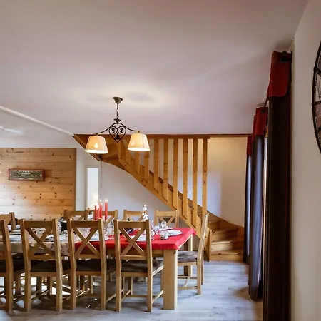 Duplex 5 Pieces, 10 Pers, Balcon, Pres Telecabine, Animaux Admis, Parking Dispo, - Fr-1-263-210 * Valloire